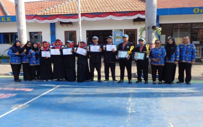 PANCASILA PEMERSATU BANGSA, SMKN 3 PROBOLINGGO APRESIASI SISWA BERPRESTASI PADA HARI KESAKTIAN PANCASILA 2026