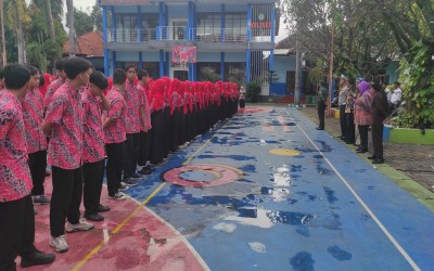 SELEKSI PASKIBRA DIGELAR DI SMK NEGERI 3 PROBOLINGGO, SARING SISWA KELAS X BERPRESTASI